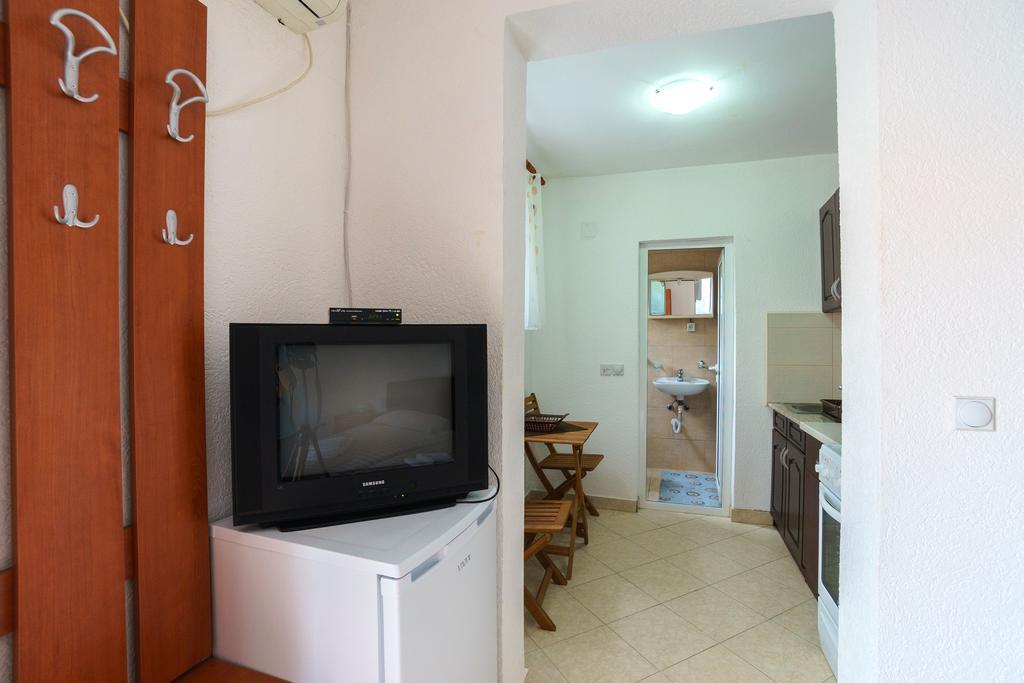 Apartments Lora Bar Exterior foto